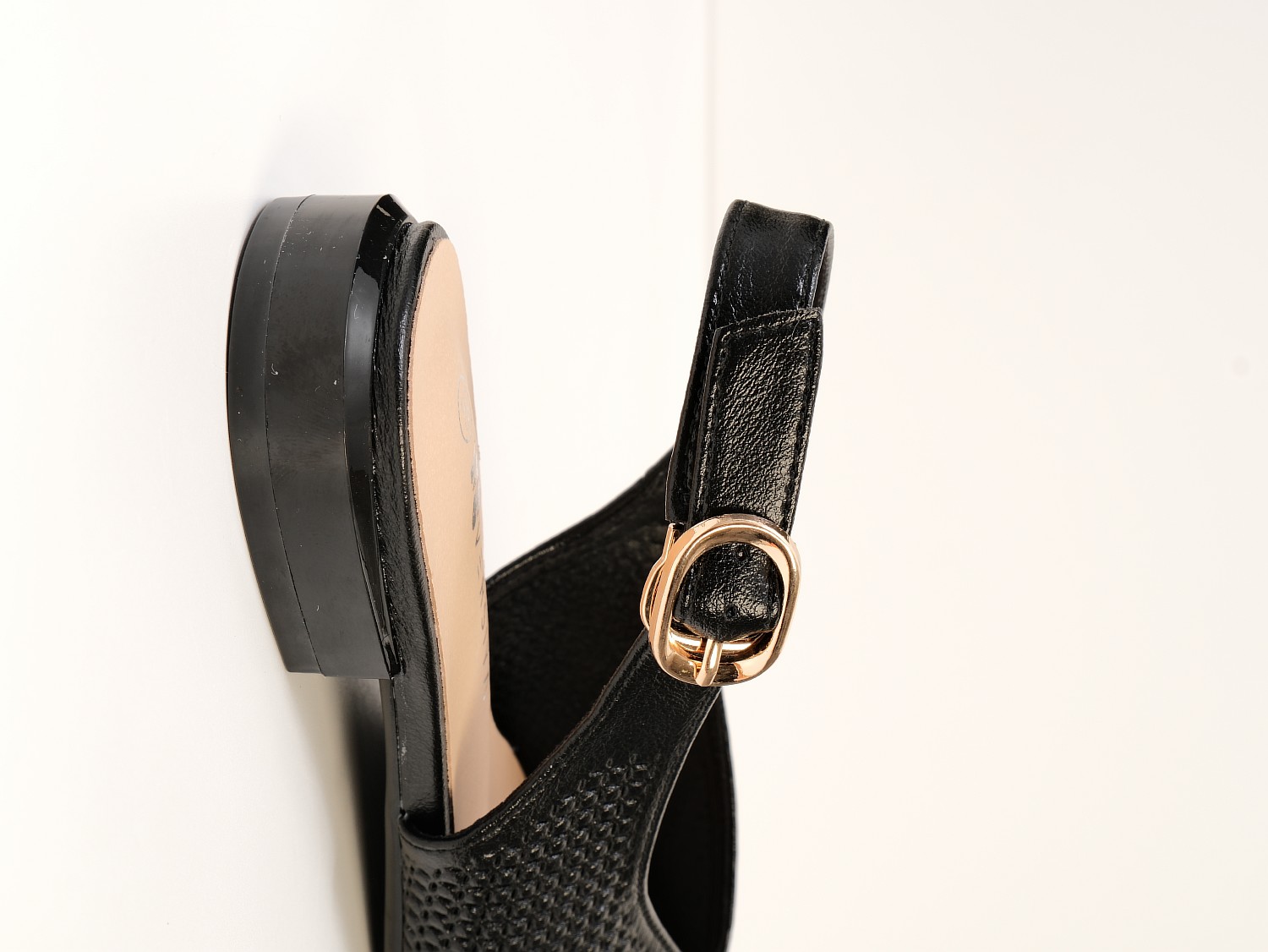 Босоножки (K6011-8)